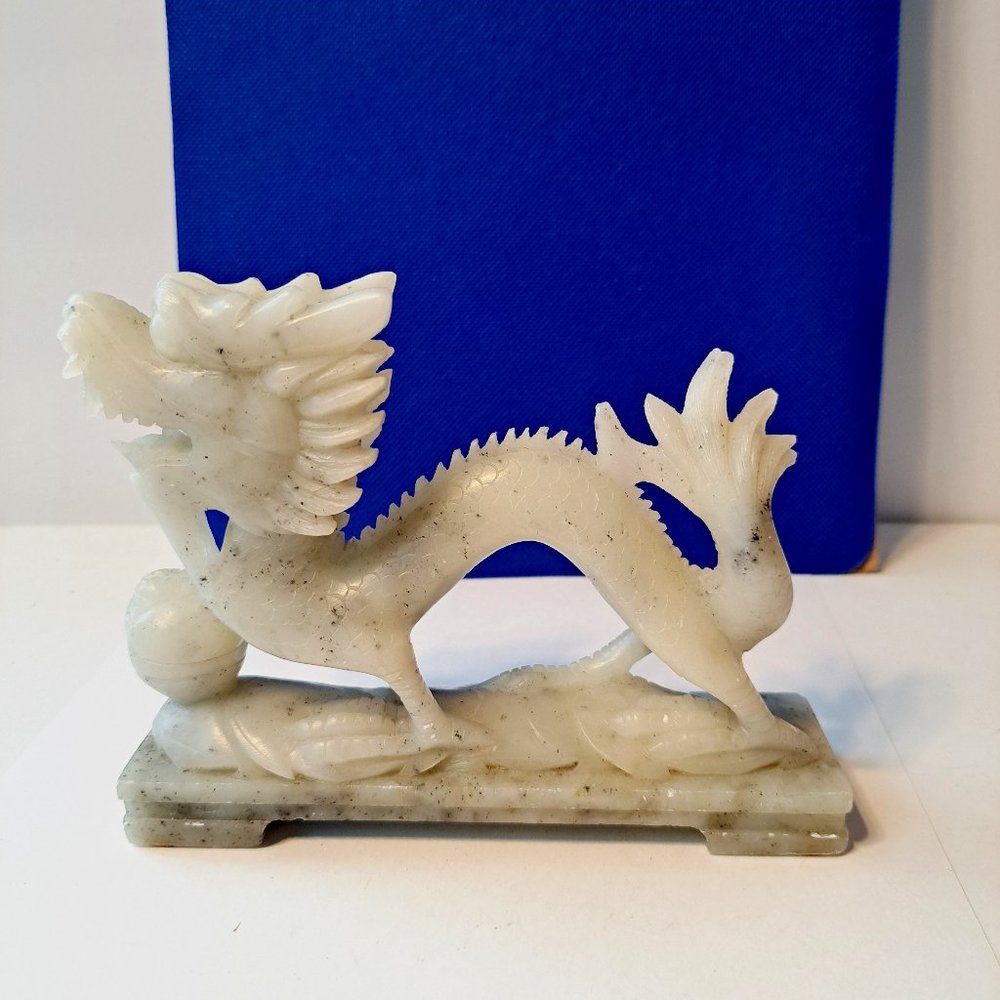 Carved Soapstone Chinese Dragon Sculpture 6" long 4.75" tall Gray